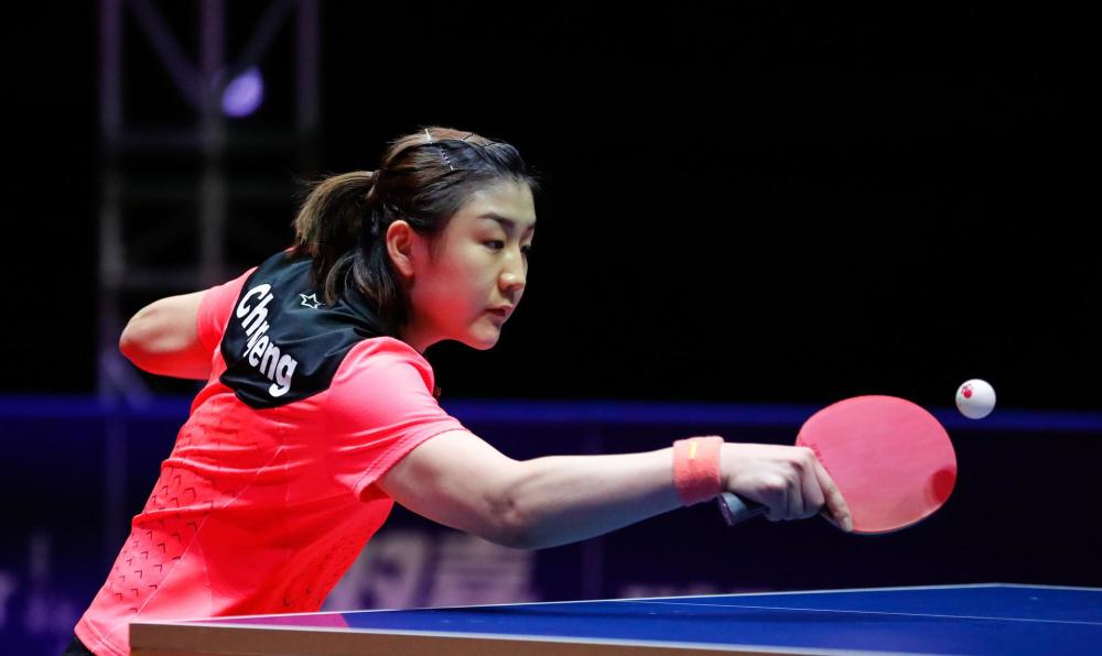 他一步步在 他一步步在