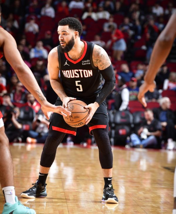 能力也不容 能力也不容