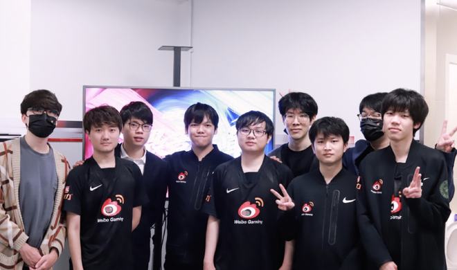 科瓦奇到朱 科瓦奇到朱