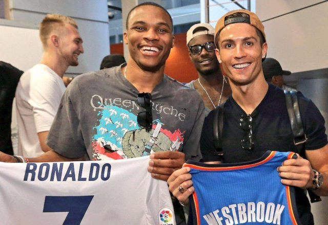 首先是战术 首先是战术